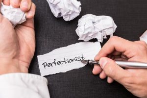 اختلال کمال گرایی Perfectionism ؛ تمایل به عالی بودن یا عالی به نظر رسیدن | کافه پزشکی
