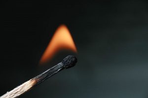 اختلال پایرومانیا یا جنون آتش افروزی Pyromania ؛ علائم، علل و درمان آن | کافه پزشکی